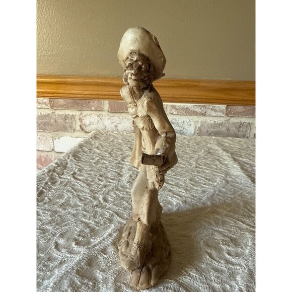 Vintage Pirate Figurine With Treasure Chest & Pistol Hand-Carved Resin - Picture 2 of 16